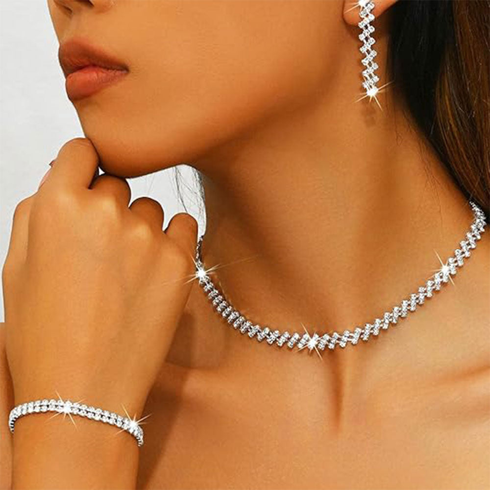 Chic Silver Rhinestone Jewelry Set