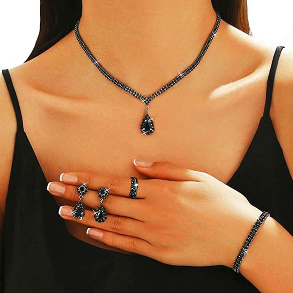 Black Silver Vintage Jewelry Set