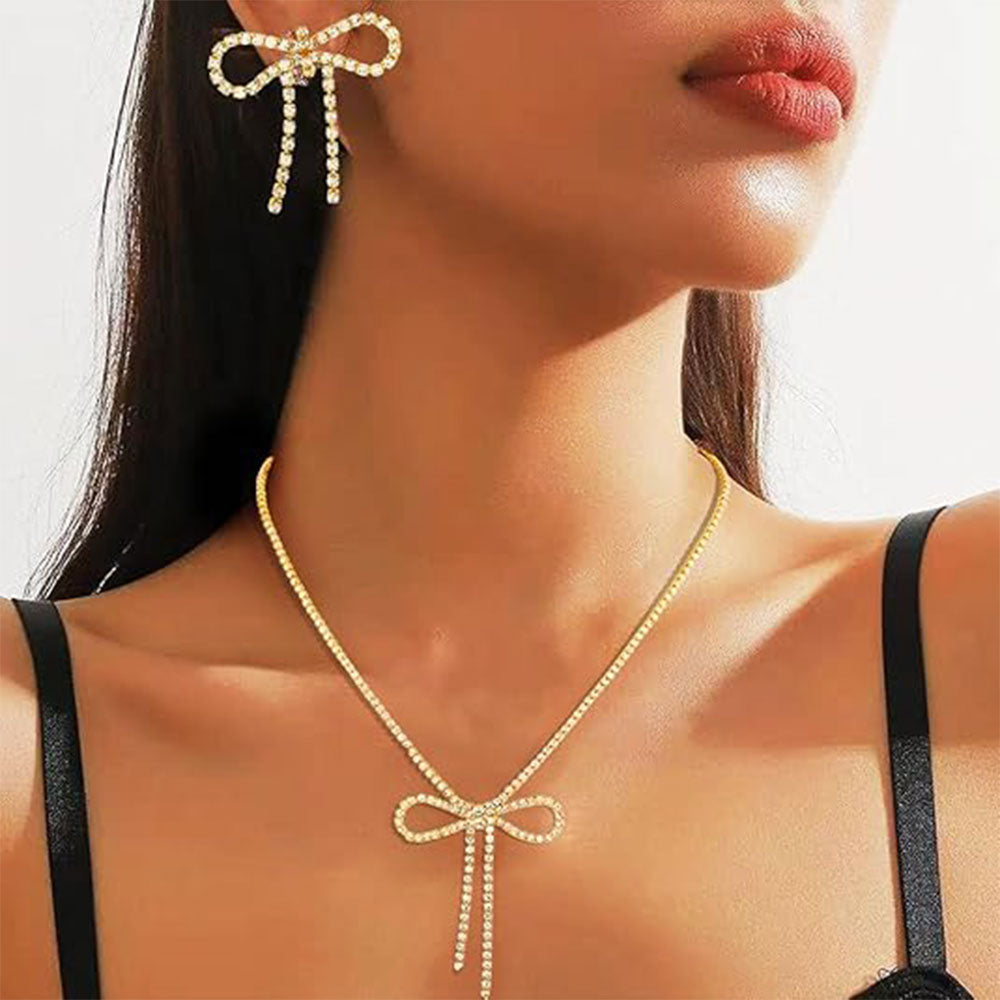 Charming Bowknot Necklace Studs